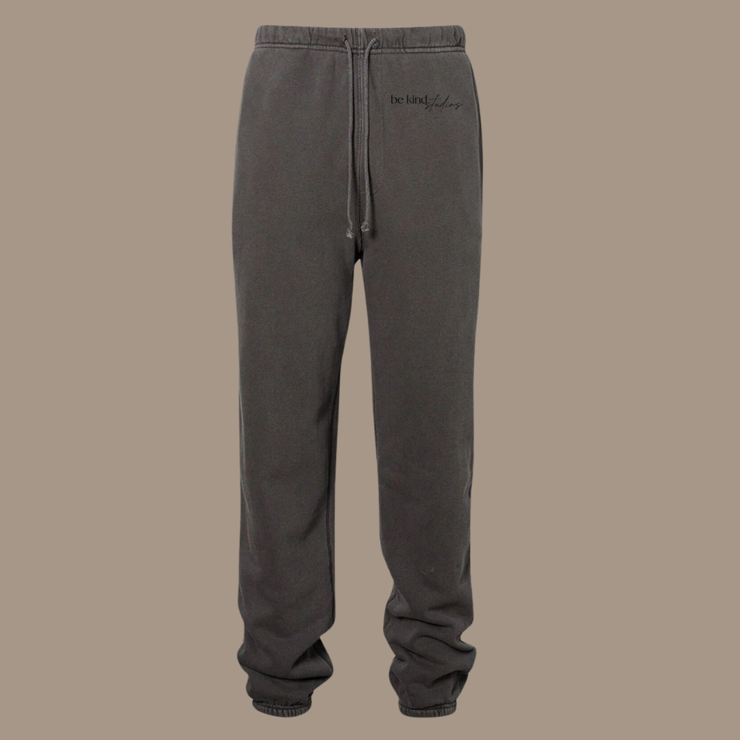 be kind | elwood core banded sweats